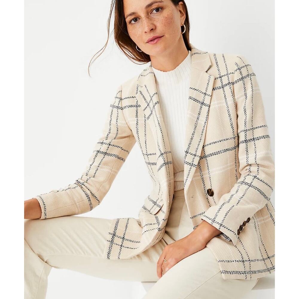 Ann Taylor - Plaid Bedford Blazer - size 4 - Picture 6 of 6